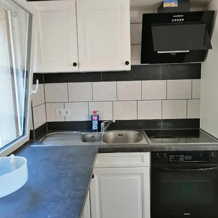 Endes Dreiseithof - شقة *