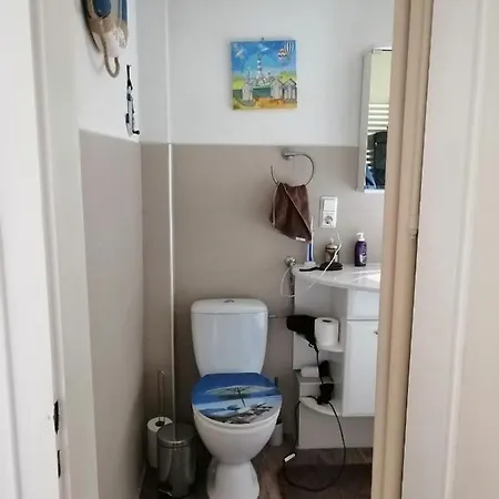 Endes Dreiseithof - شقة